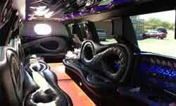 LINCOLN NAVIGATOR SUV LIMO 3